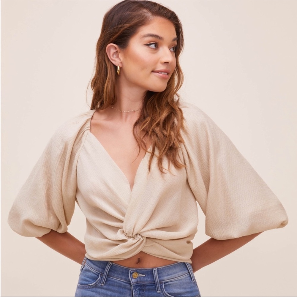 ASTR The Label Raisa twist front blouse
